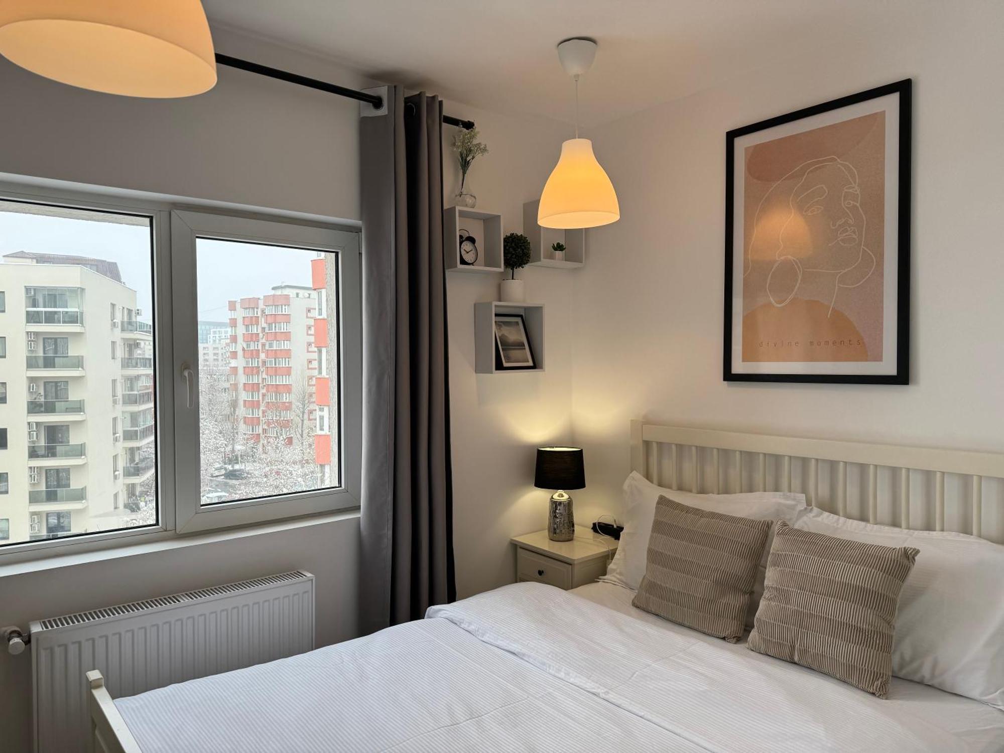 Evan Cozy Flat With Balcony & Parking, 13 September Bukares Bagian luar foto
