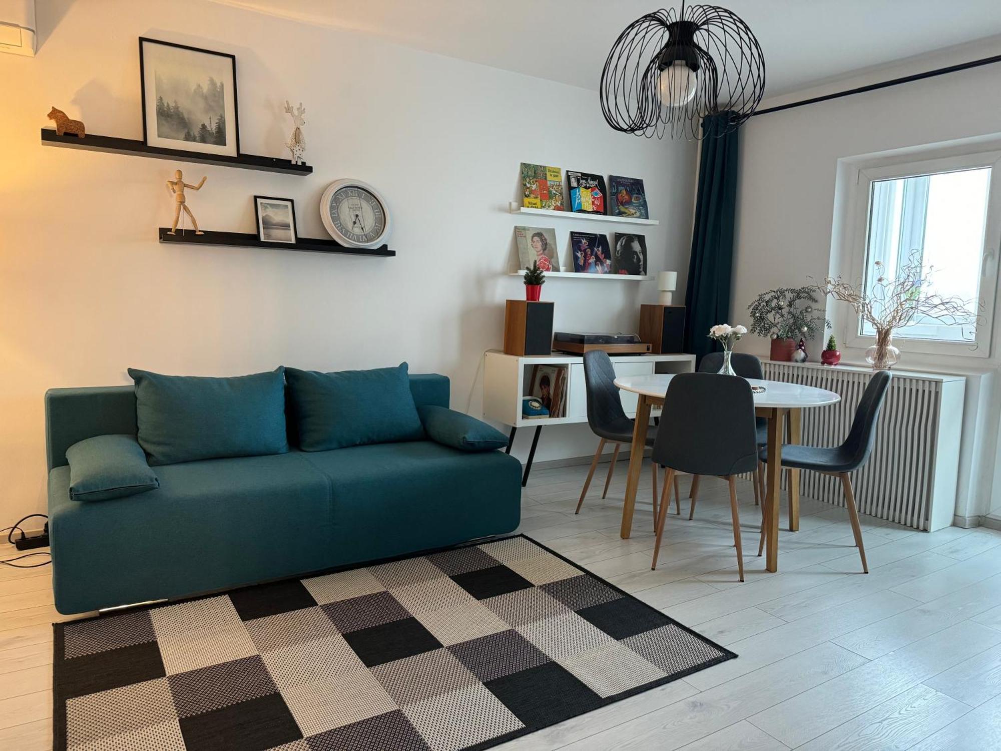 Evan Cozy Flat With Balcony & Parking, 13 September Bukares Bagian luar foto