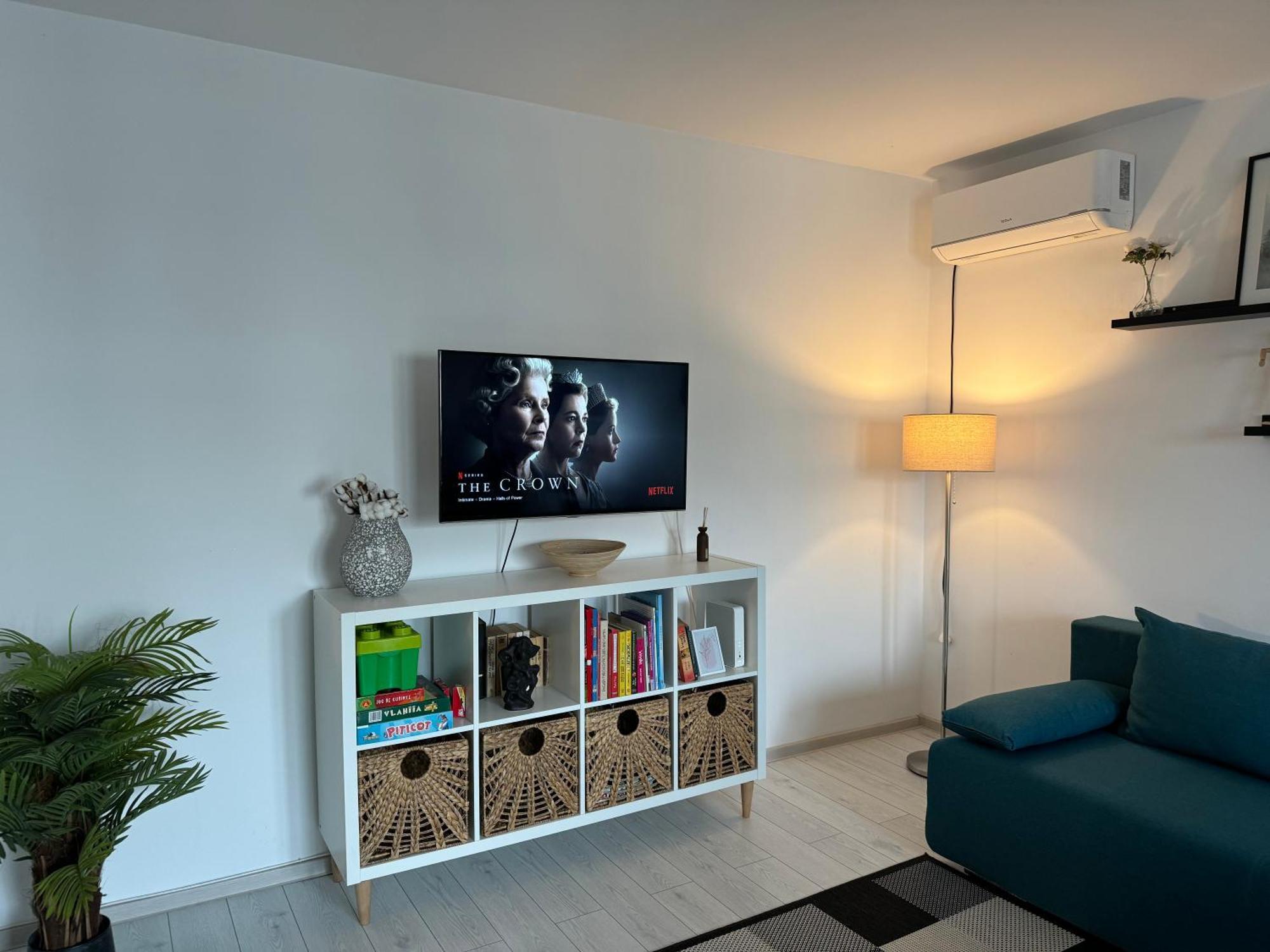 Evan Cozy Flat With Balcony & Parking, 13 September Bukares Bagian luar foto