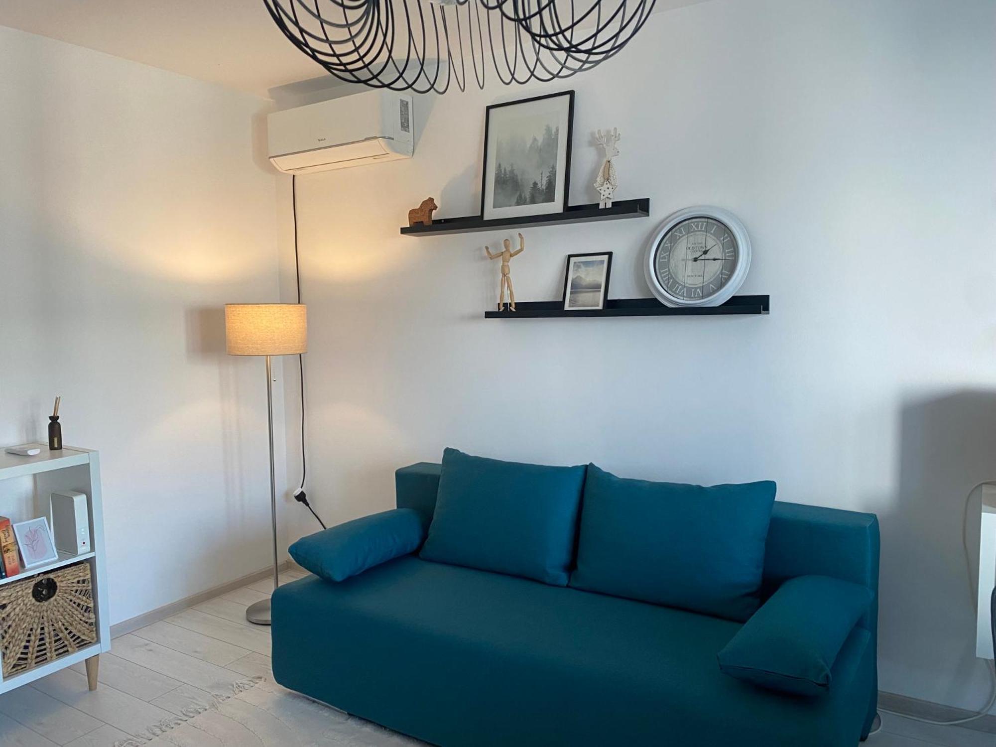 Evan Cozy Flat With Balcony & Parking, 13 September Bukares Bagian luar foto